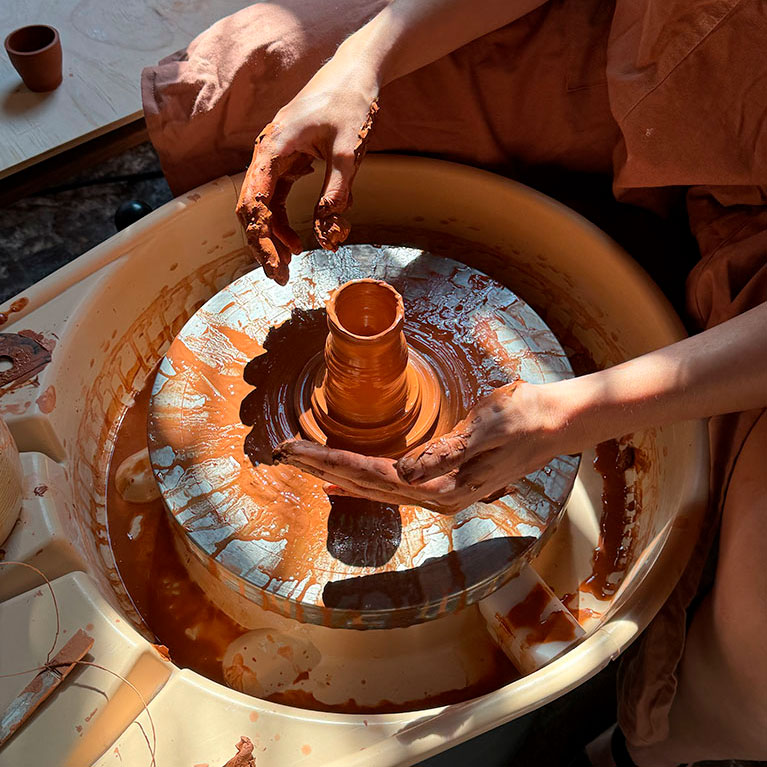 Taller experimenta amb el torn