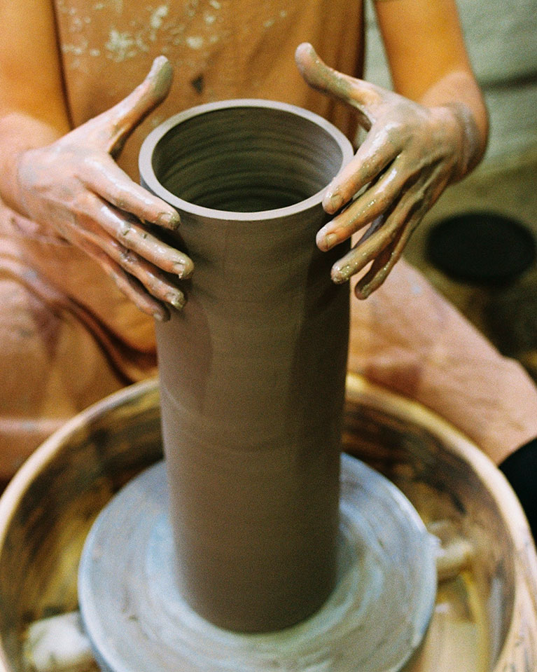 Com treballa Éter Ceràmica